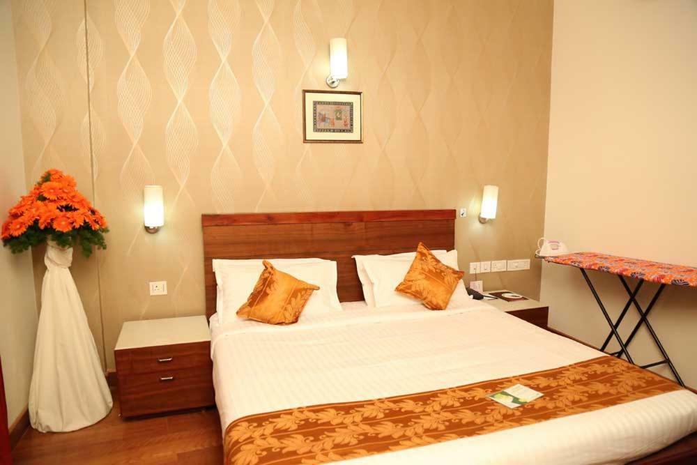 Kallada Hotels Thrissur Zewnętrze zdjęcie